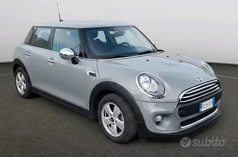 Begagnad Mini One D 95 HK (69 kW) 2015 Grå Halvkombi