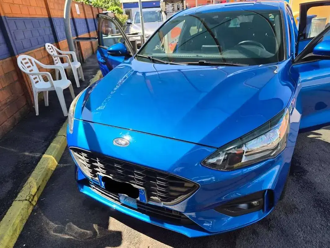 Usata Ford Focus ST-Line 125 CV (91 kW) 2019 Blu Berlina