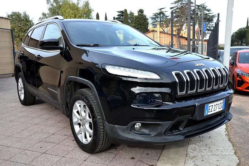 Usata Jeep Cherokee 170 CV (125 kW) 2015 Nero SUV
