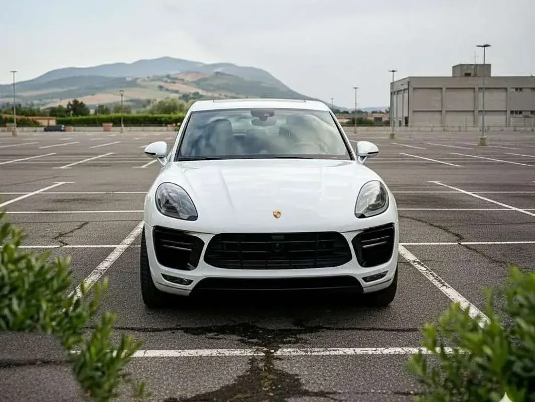 Usata Porsche Macan 250 CV (183 kW) 2016 Bianco SUV