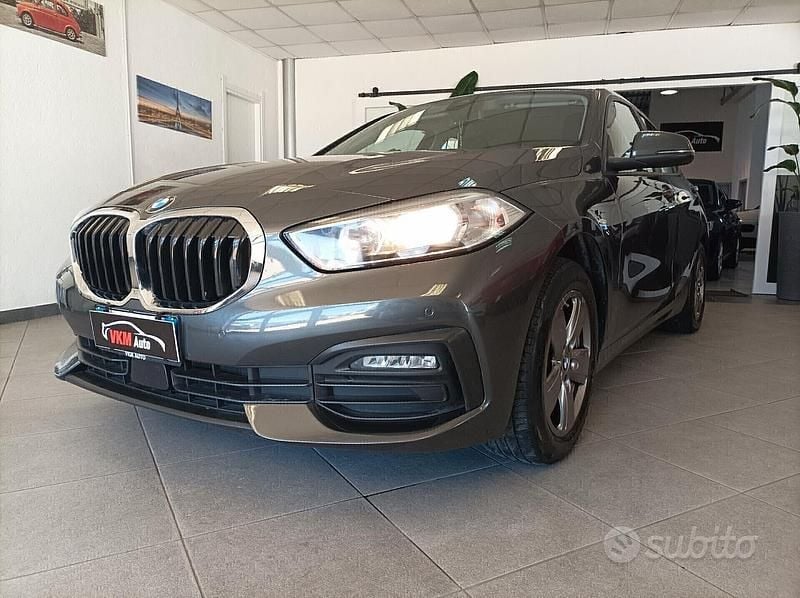 Other Usata 2021 BMW 116 Efficient Dynamics Due volumi | 18.400 € (Buon prezzo) - Immagine 1/4