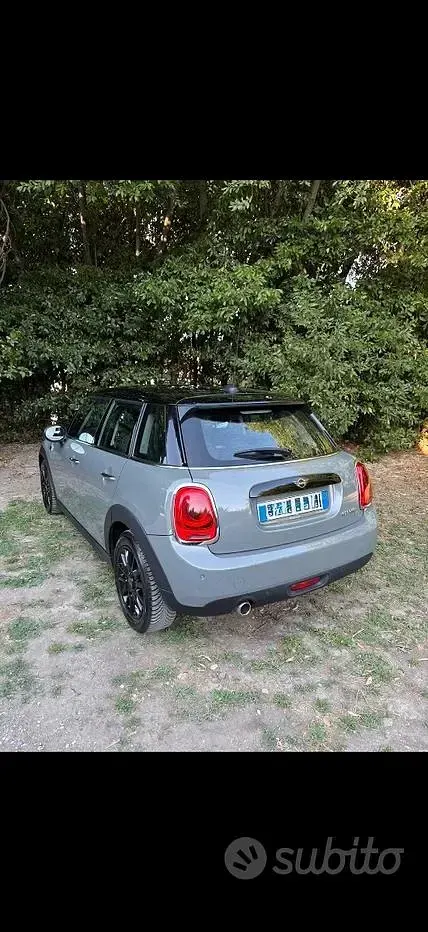 Usata Mini Cooper D 116 CV (85 kW) 2018 Grigio Utilitaria