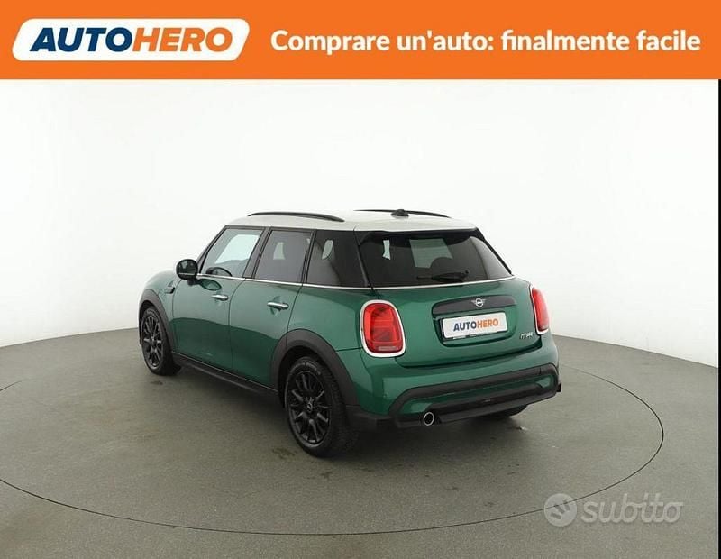 Usata Mini Cooper Essential 136 CV (100 kW) 2023 Verde Utilitaria