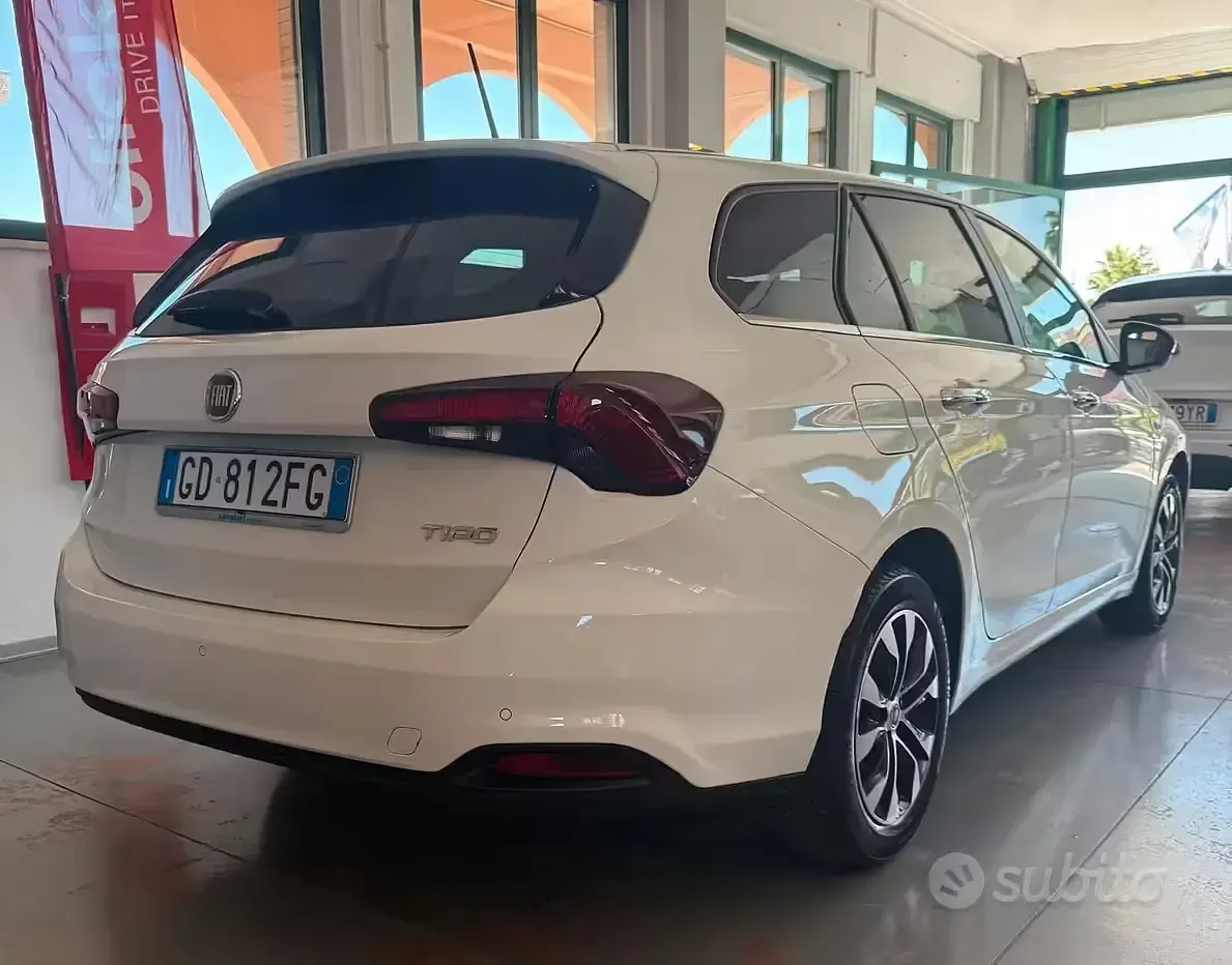 Usata Fiat Tipo Mirror 120 CV (88 kW) 2020 Bianco Berlina