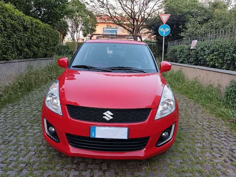 Rosso Usata 2017 Suzuki Swift Cool Tre volumi | 7990 € (Super prezzo) - Immagine 1/4