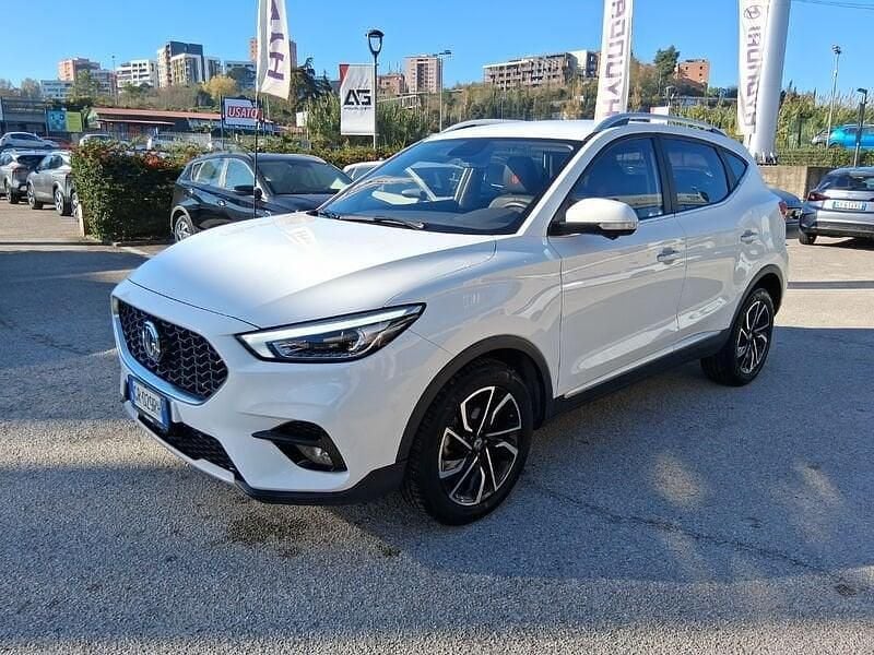 Bianco Usata 2023 MG ZS Luxury Tre volumi | 15.900 € (Buon prezzo) - Immagine 1/4