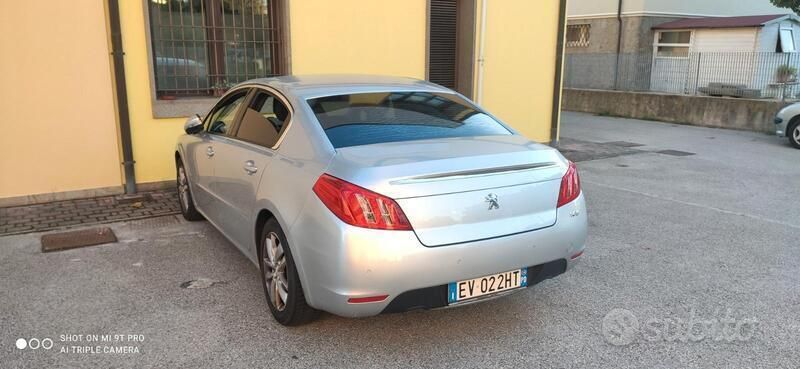 Grigio Usata 2014 Peugeot 508 Tre volumi | 5200 € (Molto cara) - Immagine 1/4
