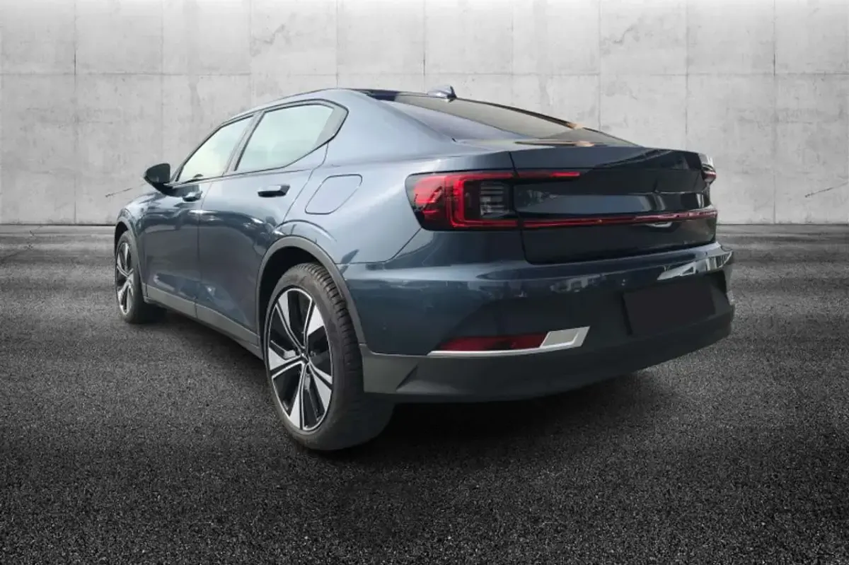 Usata Polestar 2 Long Range Dual motor 160 kW (218 CV) 2022 Blu/azzurro Utilitaria