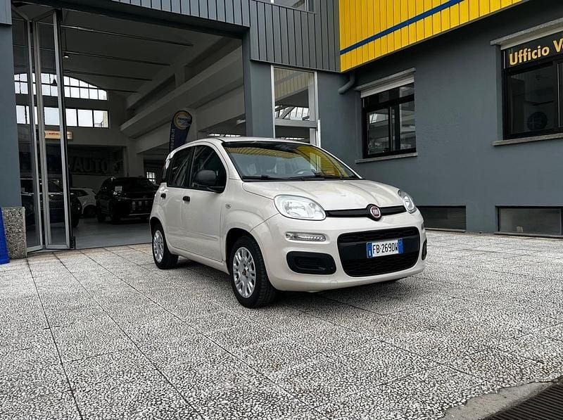 Usata Fiat Panda Easy 69 CV (50 kW) 2015 Beige Utilitaria