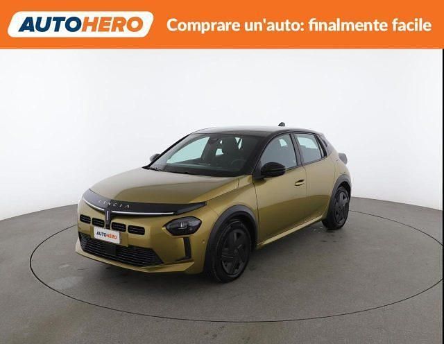 Usata Lancia Ypsilon 101 CV (74 kW) 2025 Oro Utilitaria