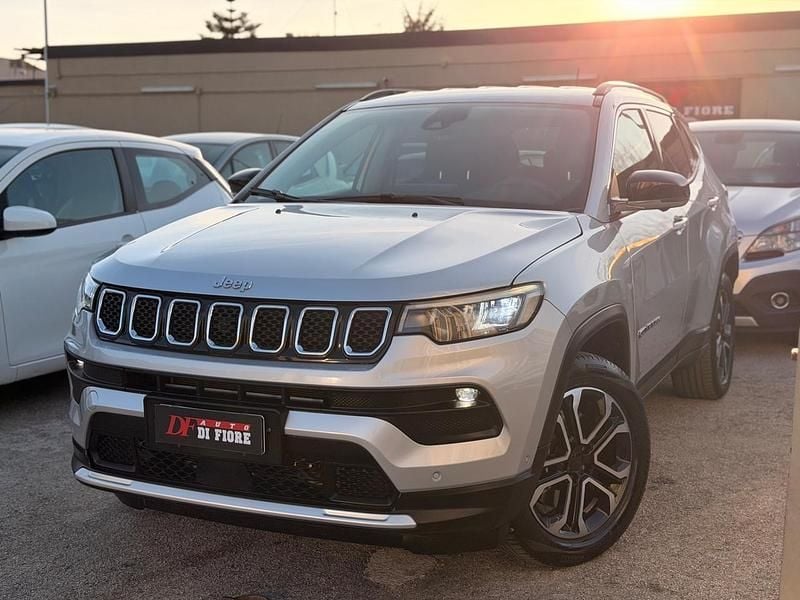 Usata Jeep Compass 179 CV (131 kW) 2021 Grigio SUV