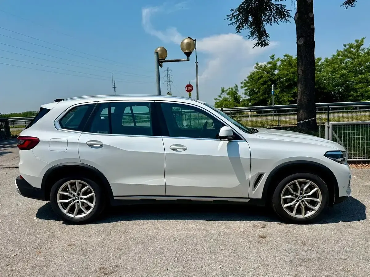 Usata BMW X5 265 CV (194 kW) 2019 Bianco SUV