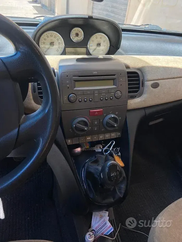 Usata Lancia Ypsilon 69 CV (50 kW) 2005 Utilitaria