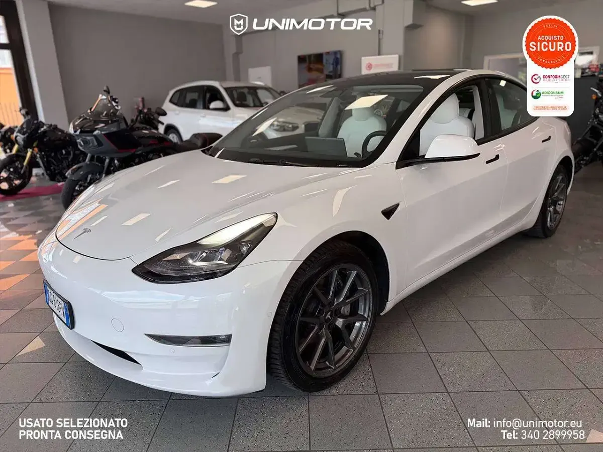 Usata Tesla Model 3 152 kW (208 CV) 2021 Bianco Berlina