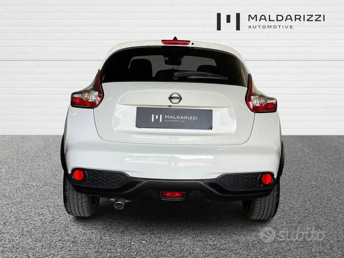 Usata Nissan Juke N-Connecta 110 CV (80 kW) 2018 Bianco SUV