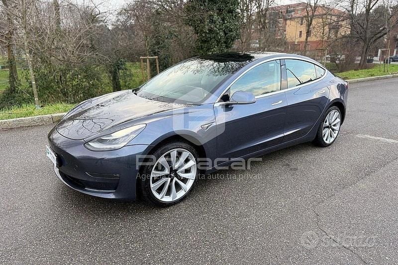 Usata Tesla Model 3 366 kW (498 CV) 2020 Grigio Berlina