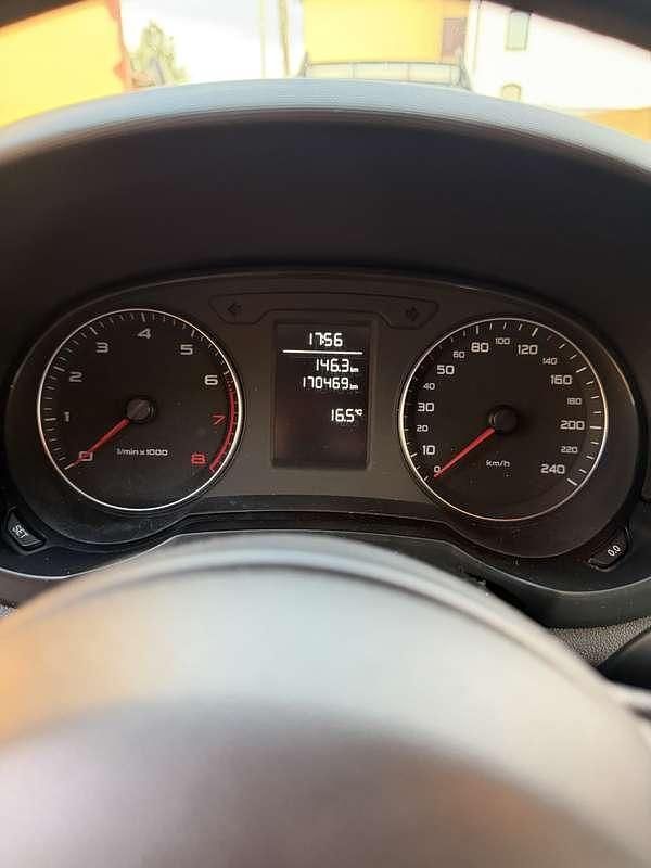 Usata Audi A1 Attraction 86 CV (63 kW) 2011 Rosso Utilitaria