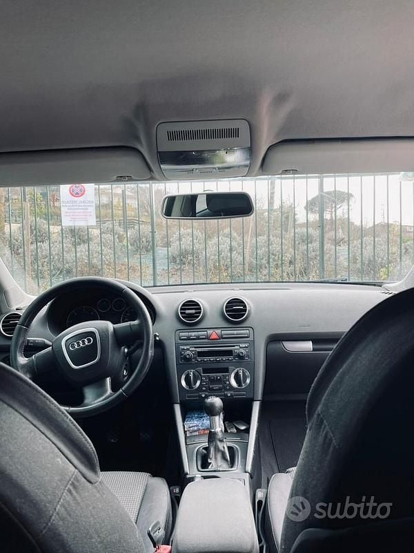Usata Audi A3 140 CV (102 kW) 2006 Blu Utilitaria