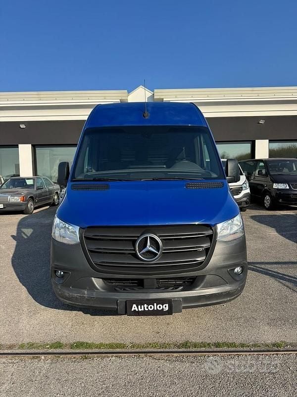 Usata Mercedes Sprinter 143 CV (105 kW) 2020 Blu Furgone