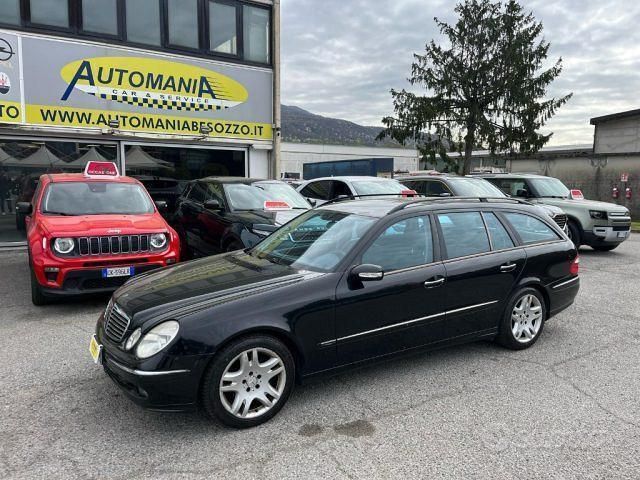 Nero Usata 2006 Mercedes E280 Avantgarde Station wagon | 2600 € (Buon prezzo) - Immagine 1/4