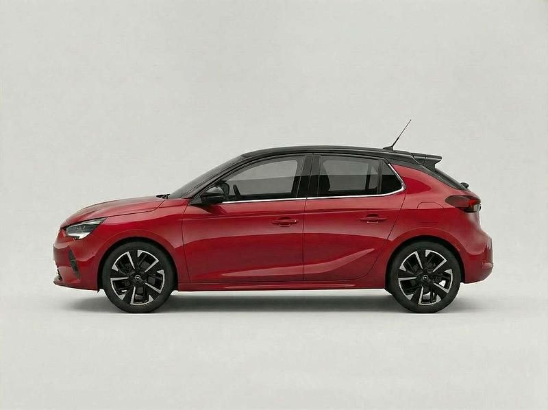 Usata Opel Corsa-e 100 kW (136 CV) 2023 Rosso Utilitaria