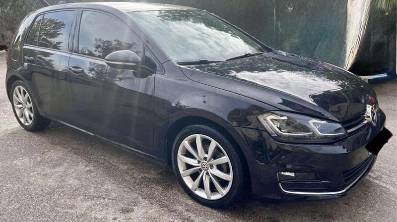 Usata VW Golf VII Highline 122 CV (89 kW) 2013 Berlina