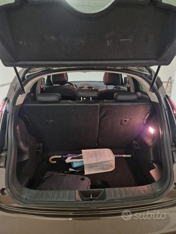 Usata Nissan Juke 110 CV (80 kW) 2019 Marrone SUV