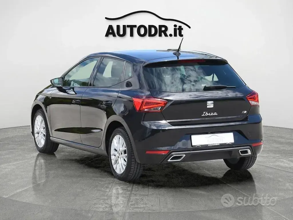 Usata Seat Ibiza FR 90 CV (66 kW) 2023 Nero Utilitaria