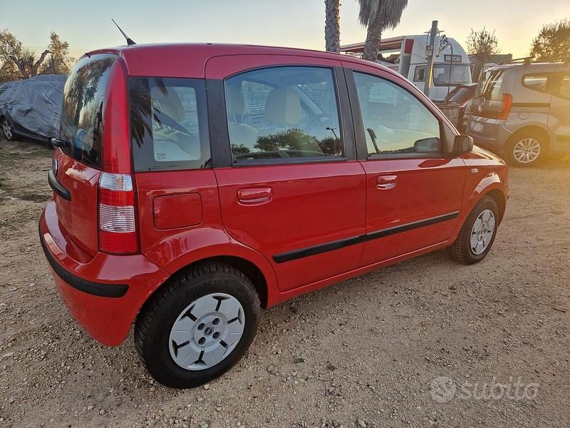 Usata Fiat Panda Dynamic 60 CV (44 kW) 2007 Rosso Utilitaria