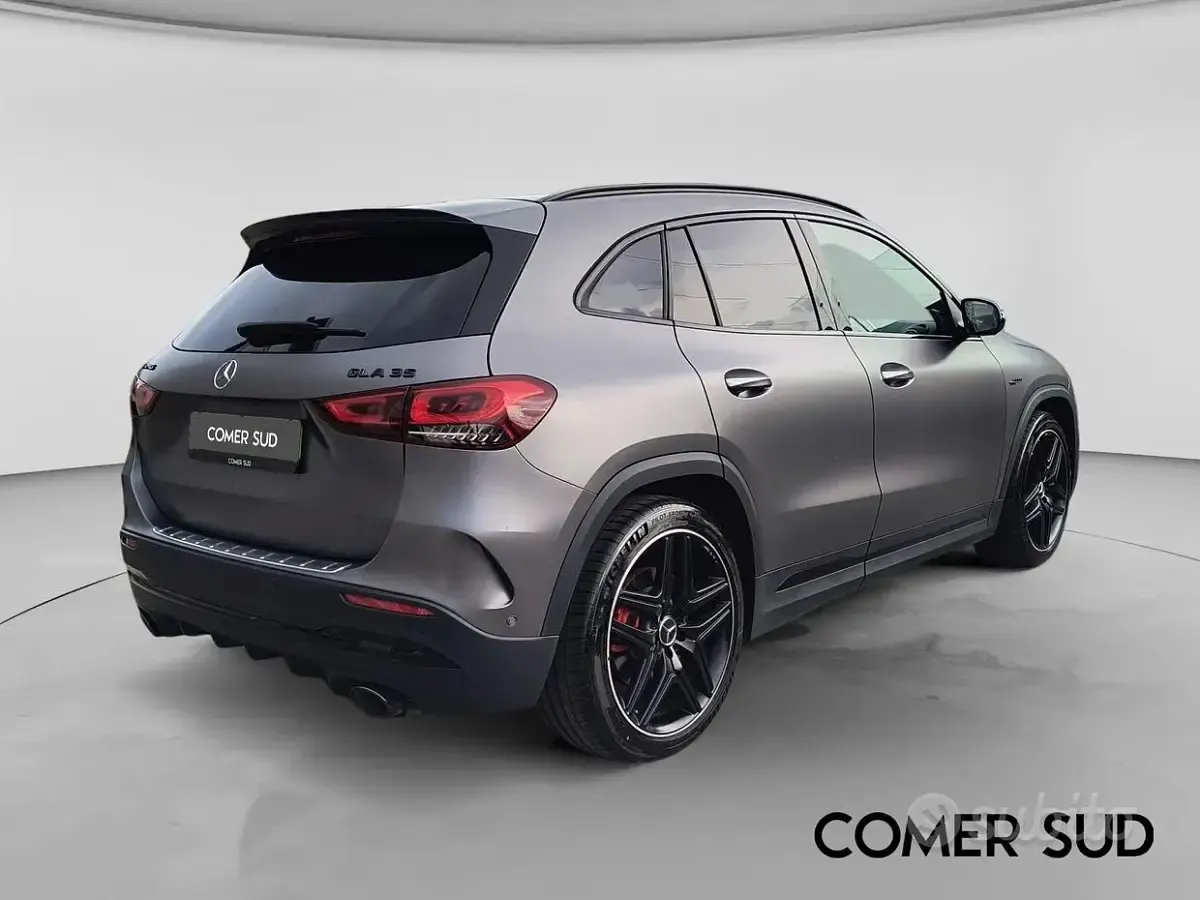 Usata Mercedes GLA35 AMG AMG 306 CV (225 kW) 2023 Grigio SUV