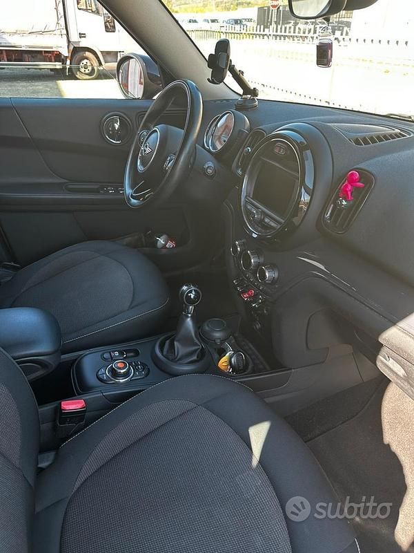 Usata Mini Cooper D Countryman 150 CV (110 kW) 2017 Grigio SUV