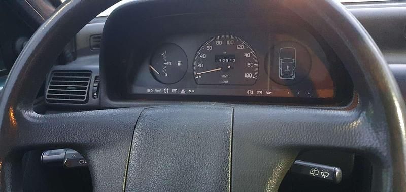 Usata Fiat Uno 45 CV (33 kW) 1993 Verde Utilitaria