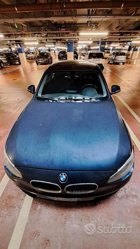 Usata BMW 116 2012 Blu Utilitaria
