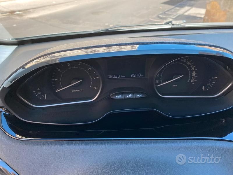 Usata Peugeot 208 2016 Grigio Utilitaria