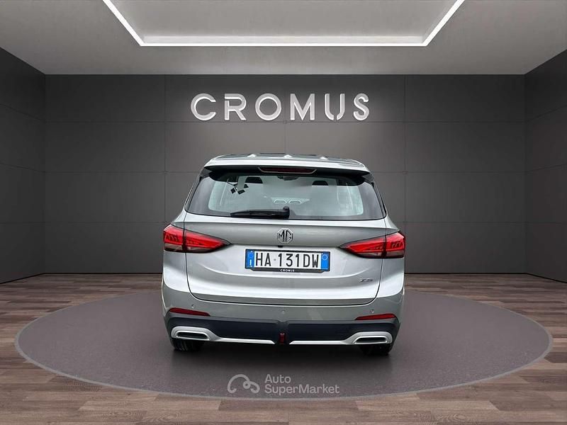 Nuova MG ZS 116 CV (85 kW) 2025 Sloane silver SUV