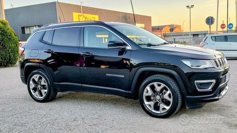 Usata Jeep Compass Limited 120 CV (88 kW) 2019 Nero SUV