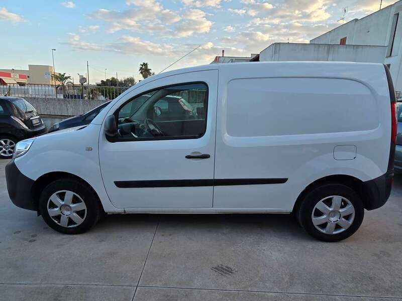 Usata Renault Kangoo 75 CV (55 kW) 2018 Bianco Monovolume