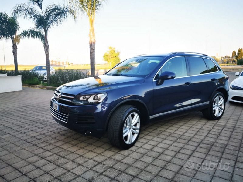 Usata VW Touareg Executive 245 CV (180 kW) 2011 Blu/azzurro SUV