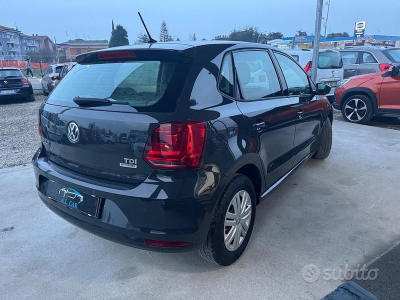 Brugt VW Polo Comfortline 90 HK (66 kW) 2017 Grå Sedan