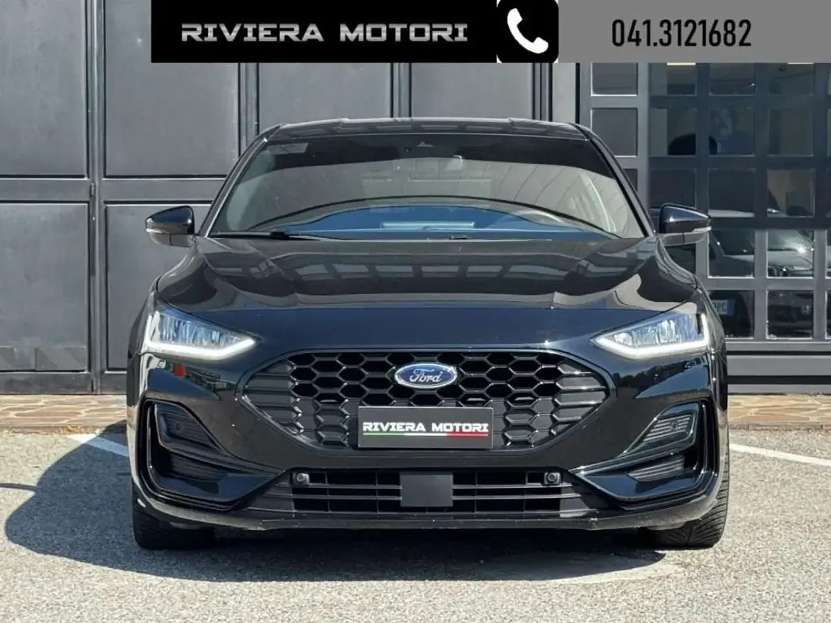 Usata Ford Focus ST-Line 116 CV (85 kW) 2025 Nero Berlina