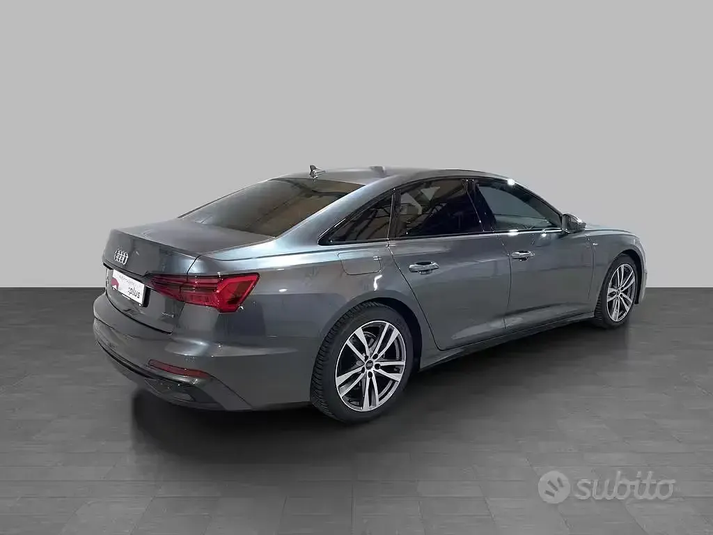 Usata Audi A6 Design 204 CV (150 kW) 2025 Grigio daytona perlato Berlina
