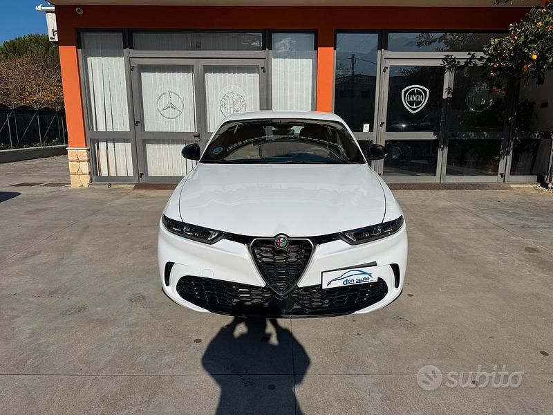 Usata Alfa Romeo Tonale Super 130 CV (95 kW) 2023 Bianco SUV