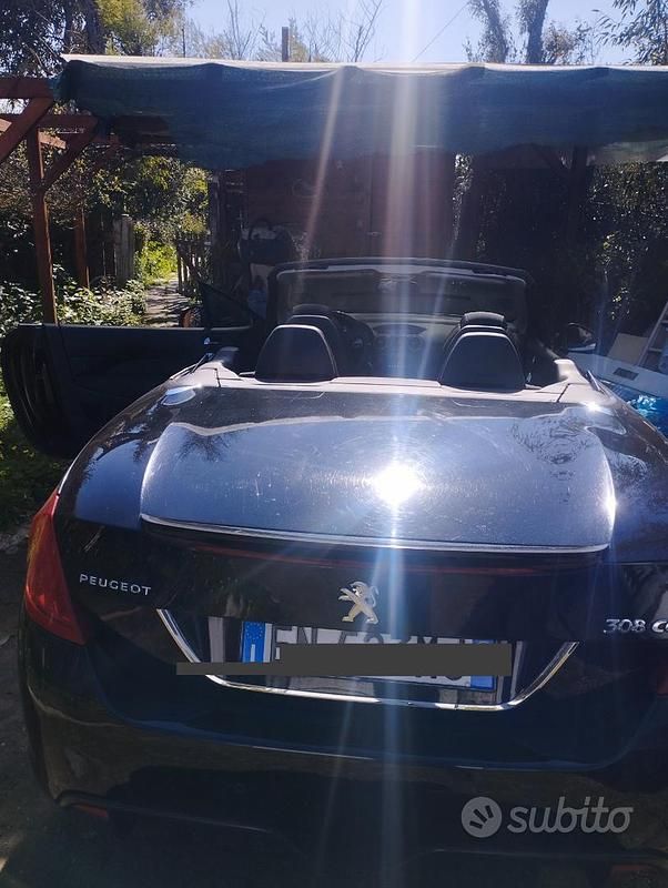 Usata Peugeot 308 CC 156 CV (114 kW) 2012 Nero Cabrio