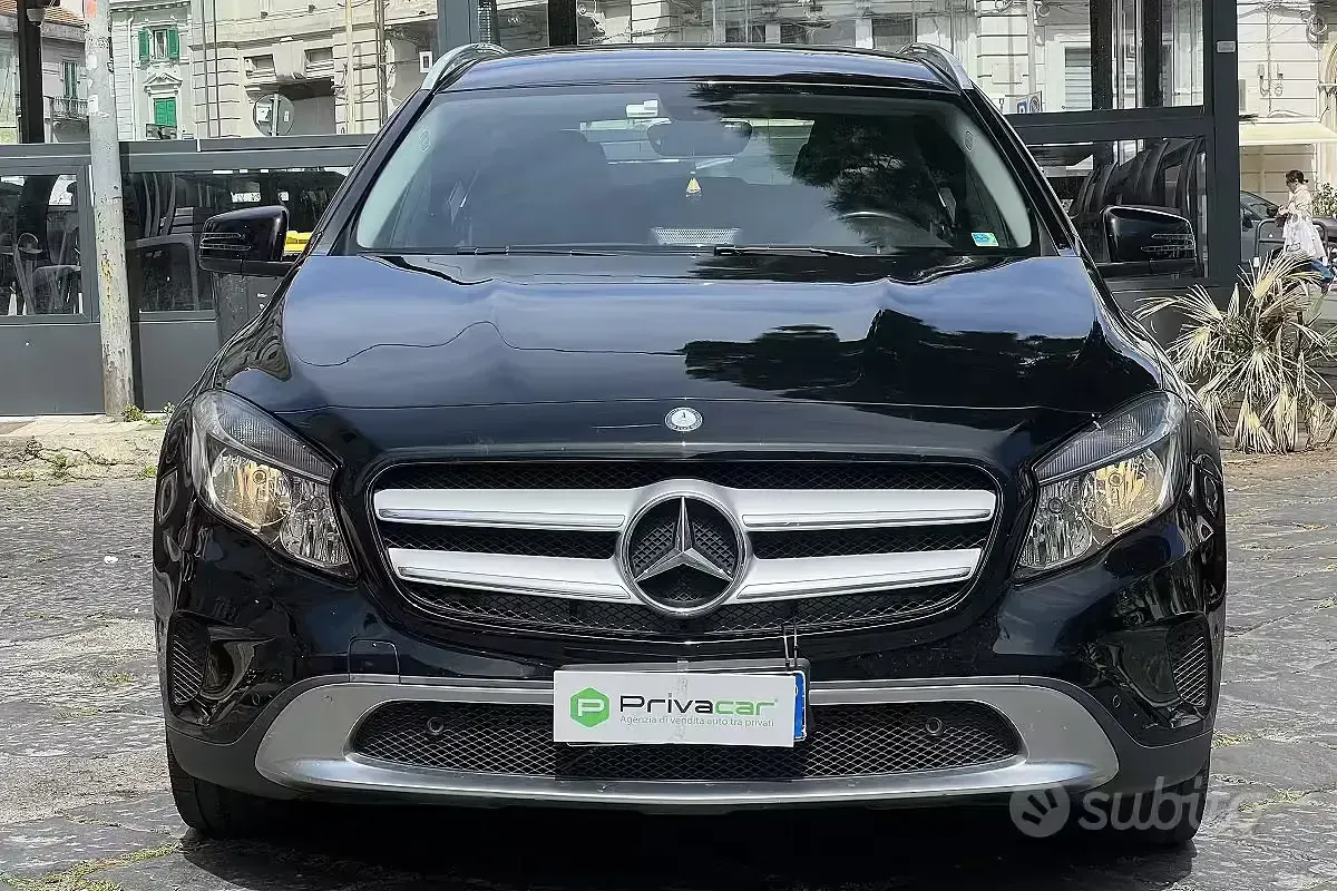Occasion Mercedes GLA200 136 ch (100 kW) 2015 Noir SUV