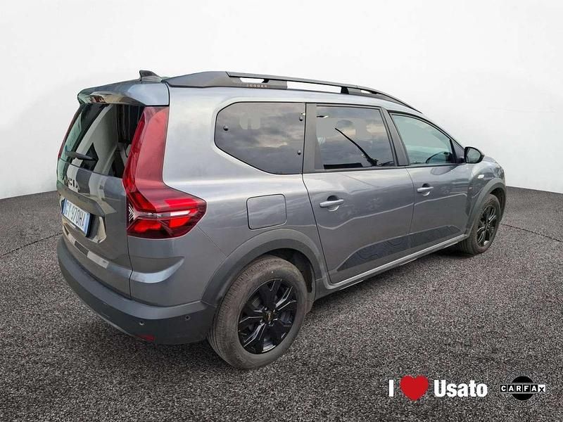 Usata Dacia Jogger Extreme 143 CV (105 kW) 2025 Grigio Monovolume