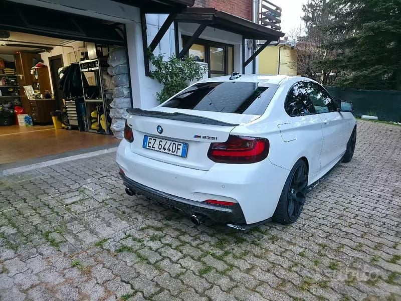 Usata BMW M235 M Performance 326 CV (239 kW) 2015 Bianco Coupé