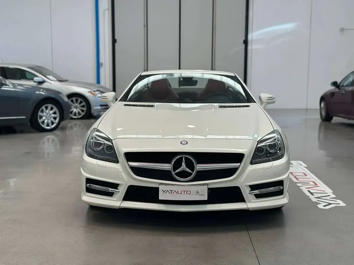 Usado Mercedes SLK250 Premium 204 CV (150 kW) 2012 Blanco Descapotable