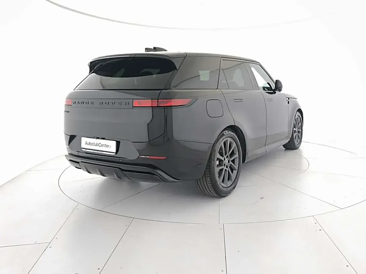 Usata Land Rover Range Rover Sport SE Dynamic 249 CV (183 kW) 2024 Nero SUV