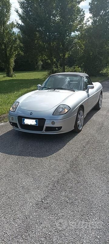 Grigio Usata 2005 Fiat Barchetta Cabrio | 9300 € (Buon prezzo) - Immagine 1/4
