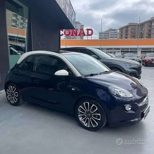 Usata Opel Adam 70 CV (51 kW) 2018 Utilitaria